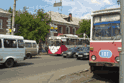 На остановке "улица Лизы Чайкиной" можно пересесть с трамвая до "Полёта" на тролллейбус до "Московки-2" и на дачные автобусы